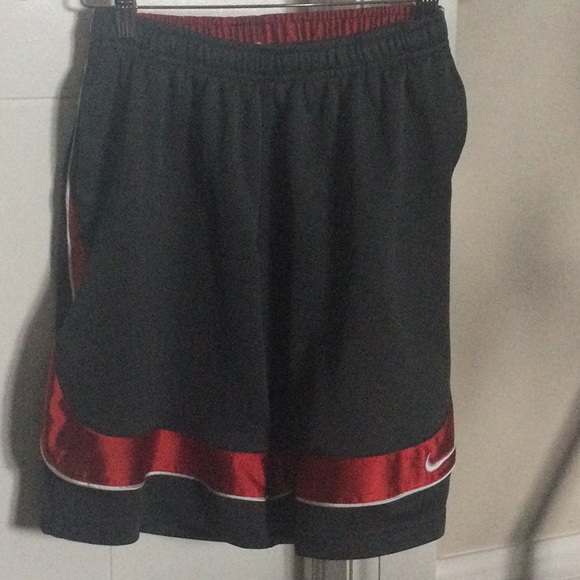 Boys Nike Basketball Shorts - Picture 1 of 4